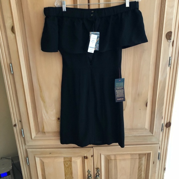 bebe Dresses & Skirts - ♟NWT NEW NEVER Worn BEBE off shoulder LBD. Sz8💃🏼